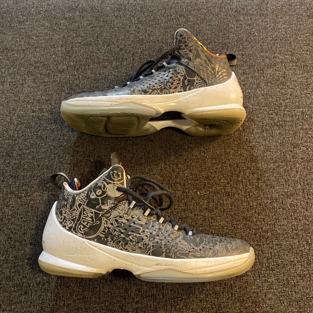 Melo M11 Hebru